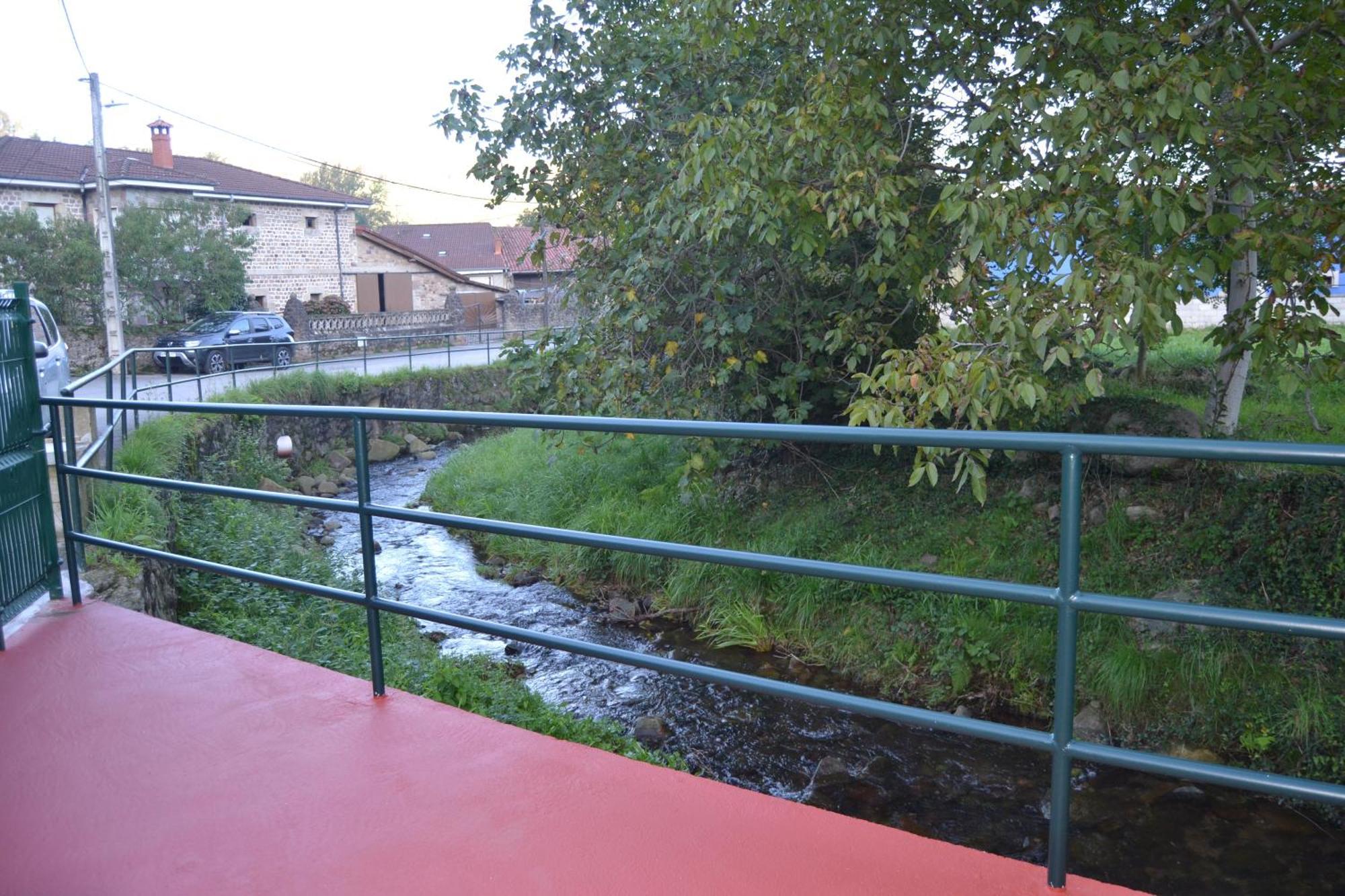 Casa Canal De Las Tejeras Corrales De Buelna Exterior photo